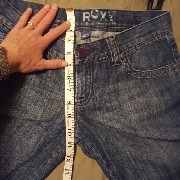 Roxy jean shorts - Picture 3 of 3